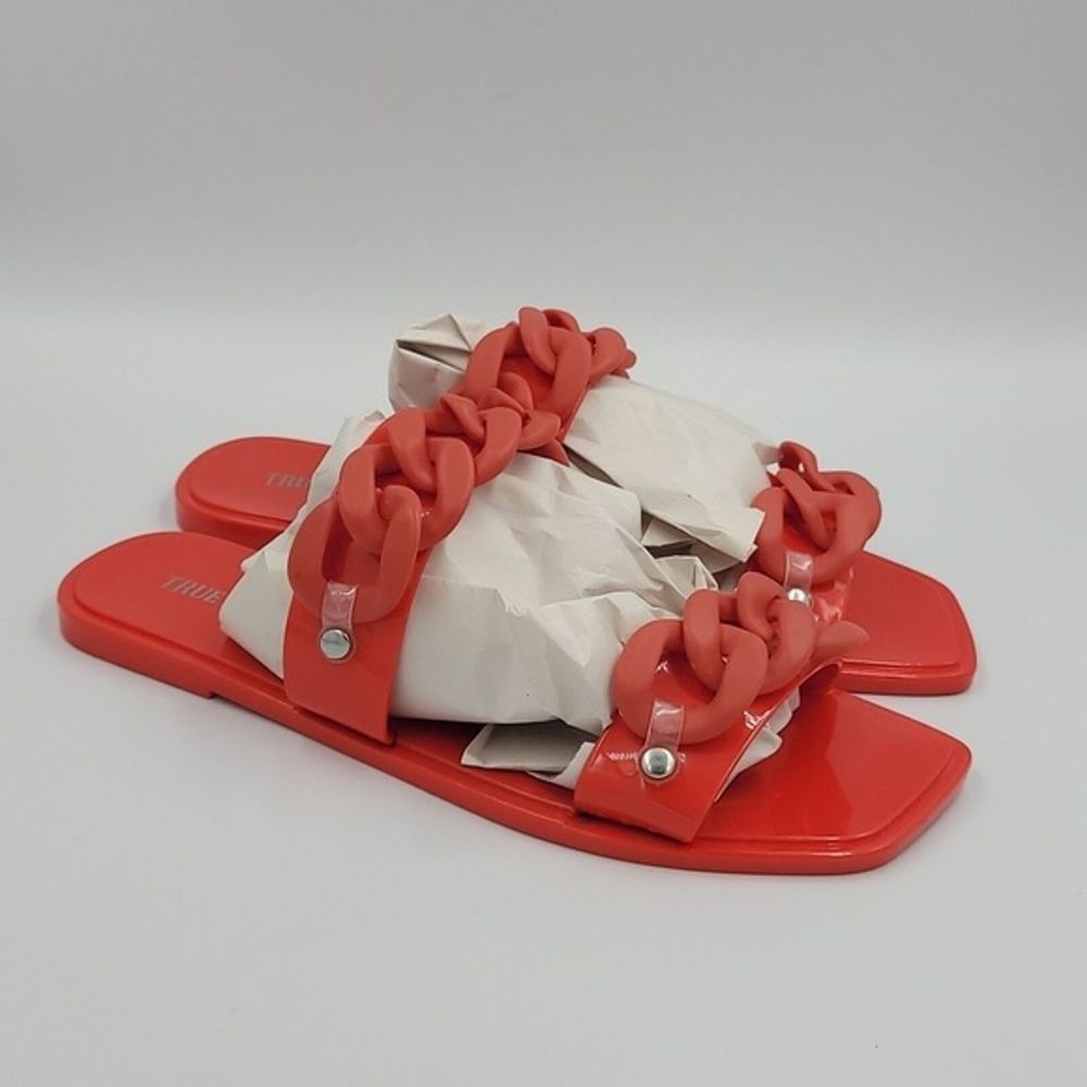True Religion Red Chain Slide Sandals Sz 8